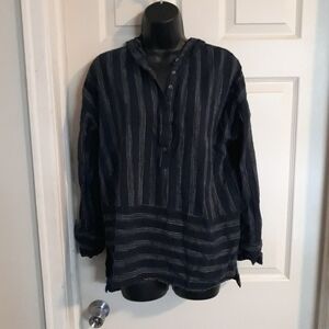 Oddly hooded pullover shirt size medium A-50